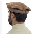Chapeau afghan en laine marron