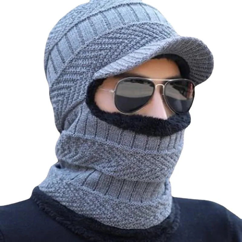 Chapeau capuche blanc en laine homme
