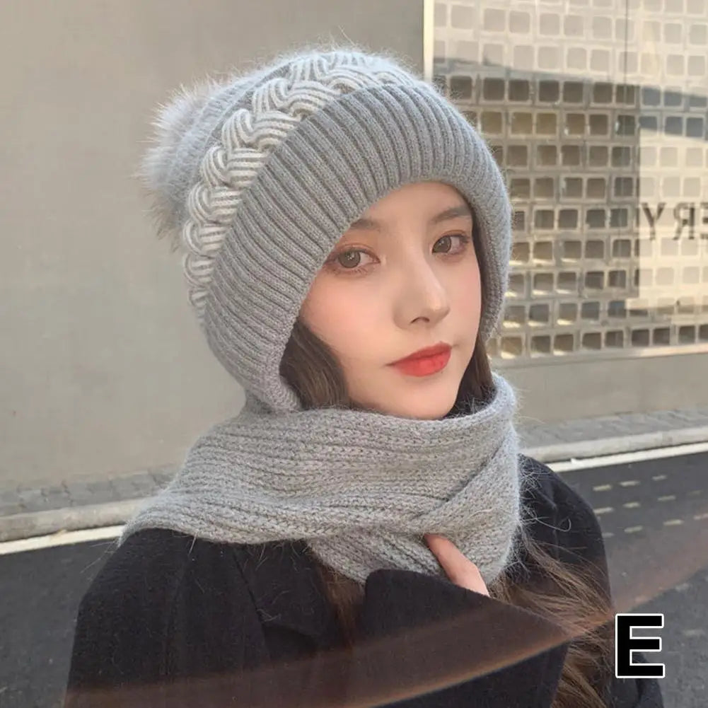 Chapeau capuche gris en laine femme