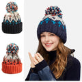 Chapeau en laine fait main avec pompon