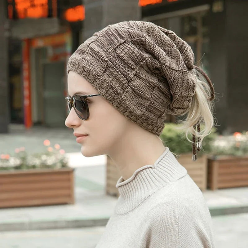 Chapeau à laine bouillie tricoté