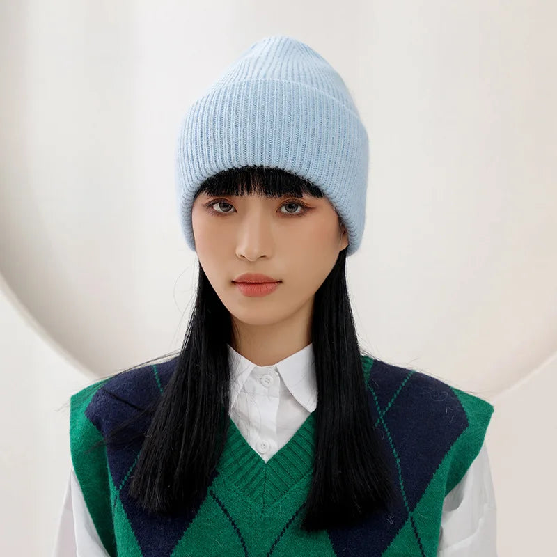 Chapeau et bonnet en laine noir