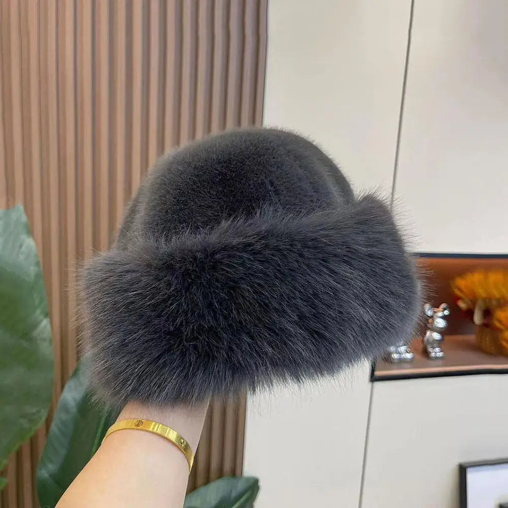 Chapeau en fourrure en laine