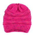 Chapeau miniature en laine au crochet