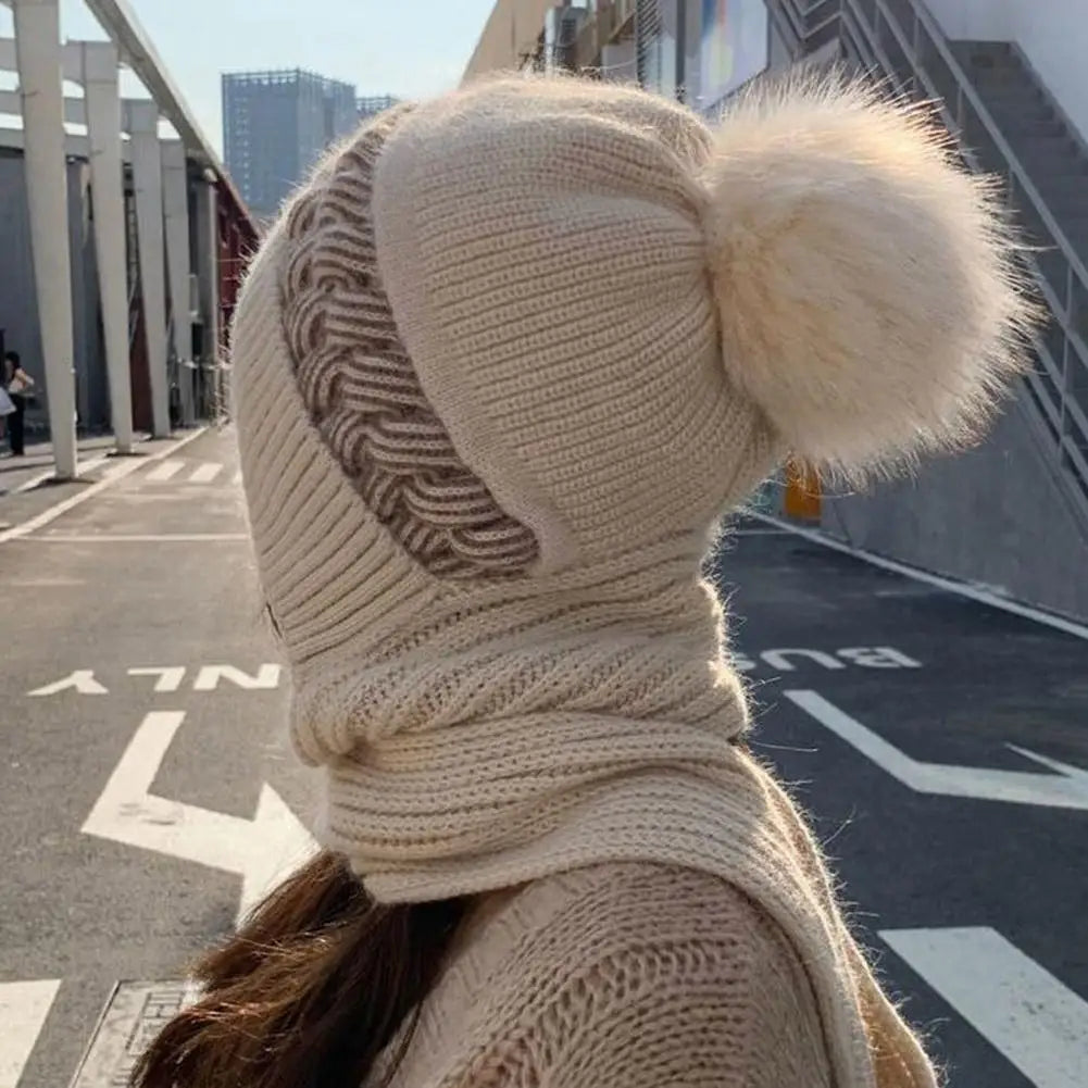 Chapeau capuche gris en laine femme