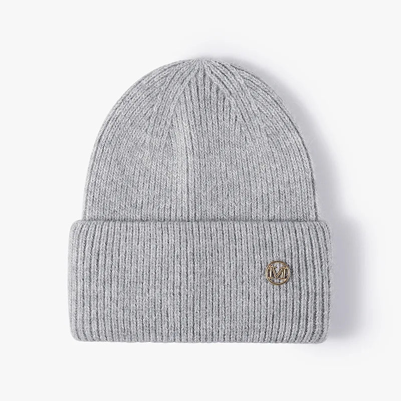 Chapeau et bonnet en laine noir
