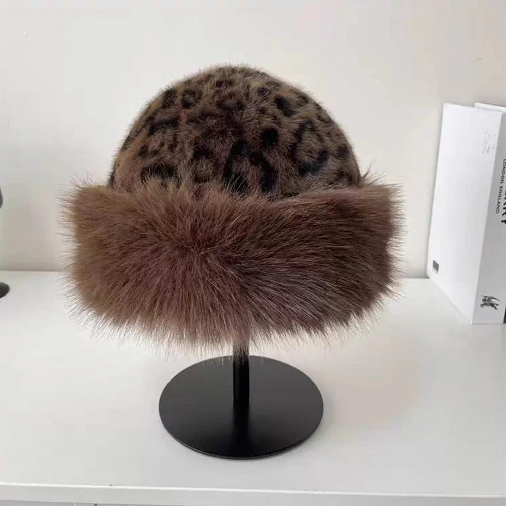 Chapeau en fourrure en laine