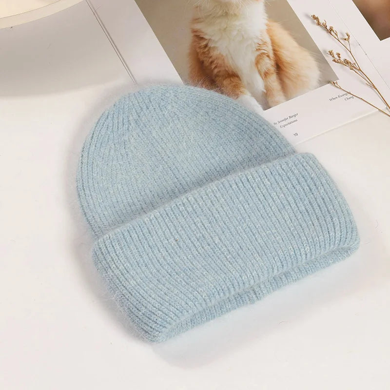 Chapeau et bonnet en laine noir